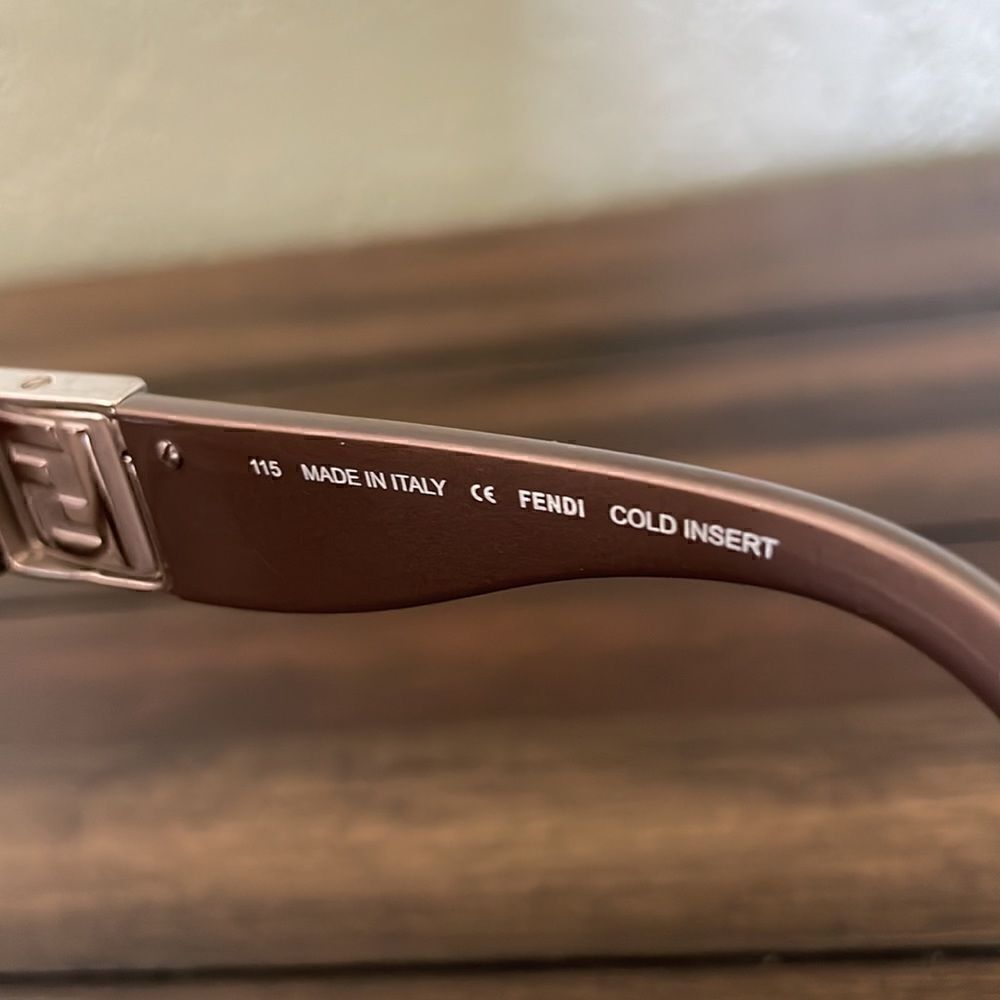 Fendi sunglasses - Picture 7 of 10